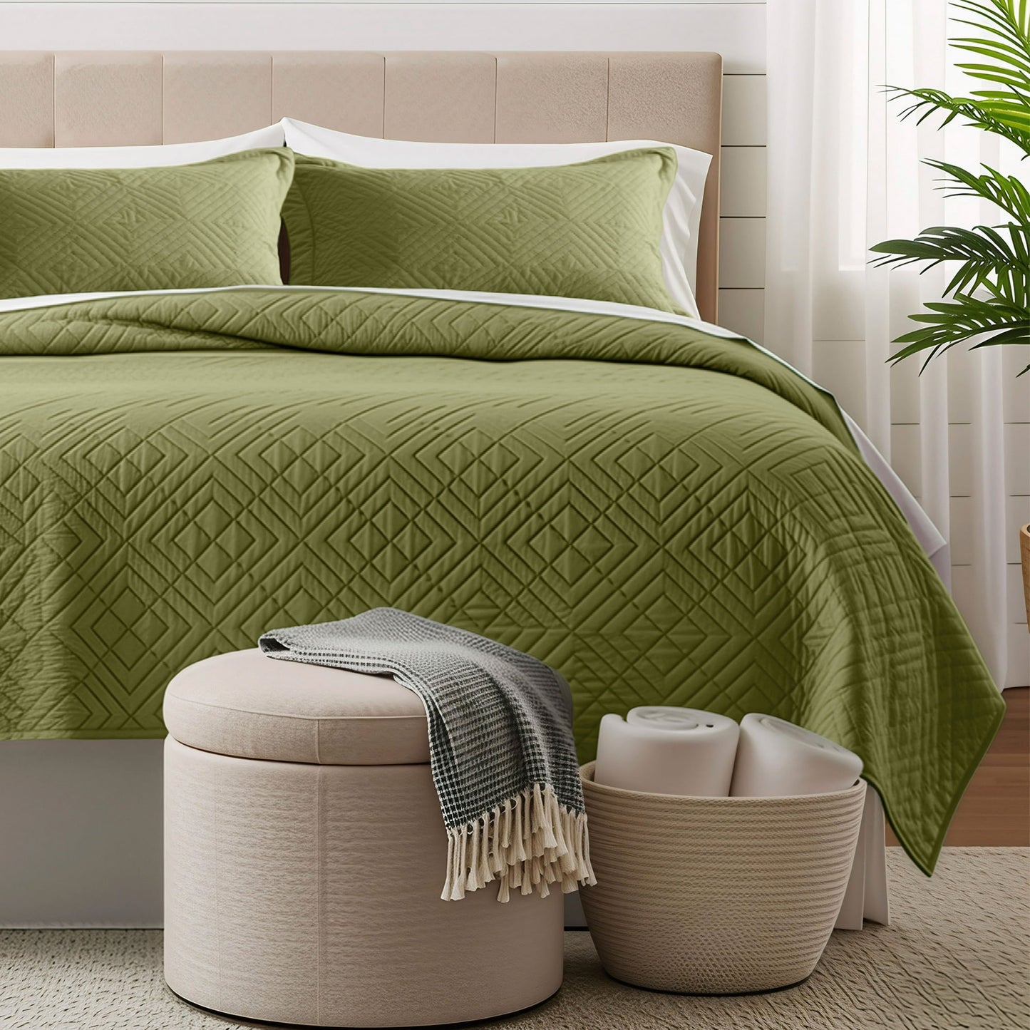 Clara Clark Lightweight Reversible Quilt Set