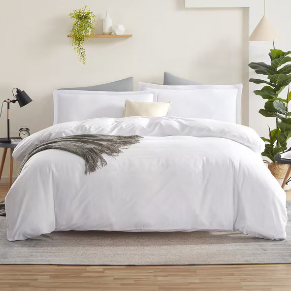Virtu 3pc Duvet Cover Set, Luxury Microfiber Bedding Set Queen with Pillow Shams