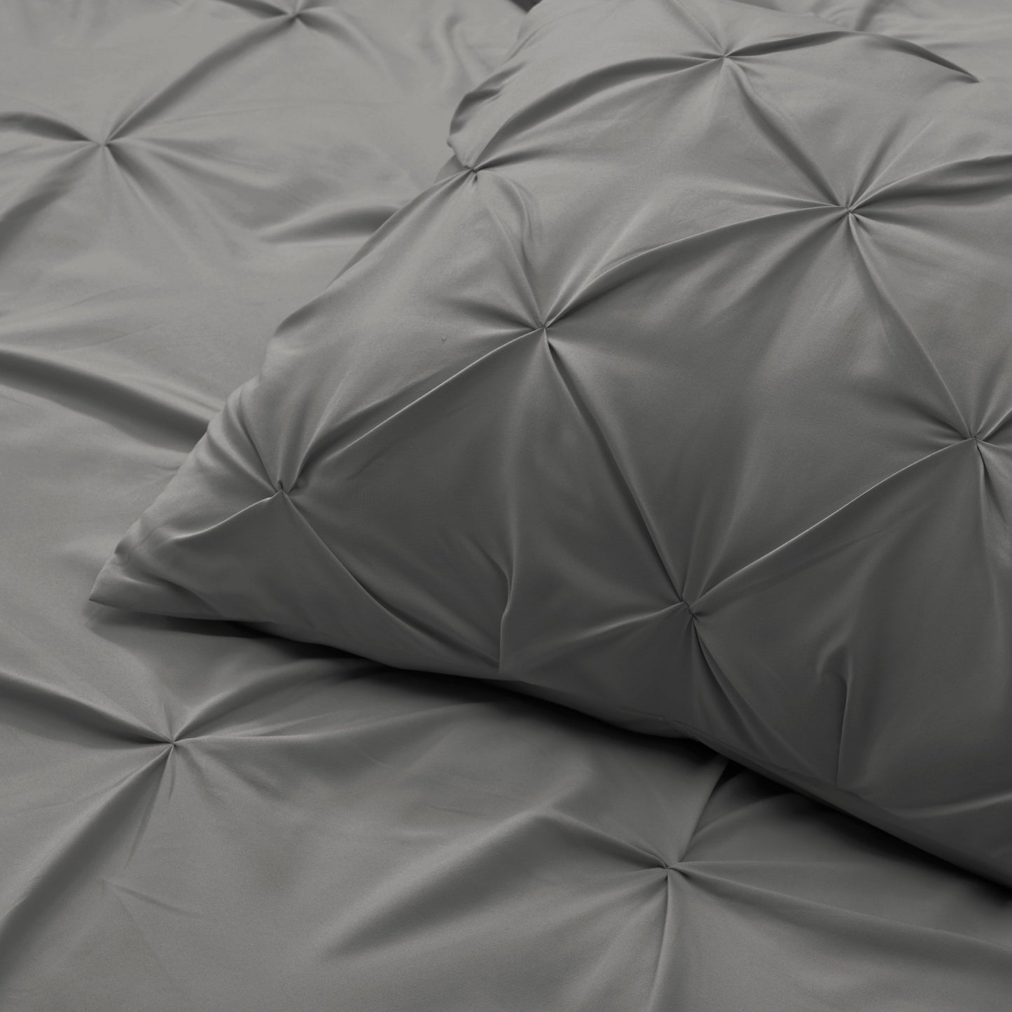 nestl White Pinch Pleat Comforter Set - 2-Piece Down Alternative Comforter Set with 1 Pillow Sham