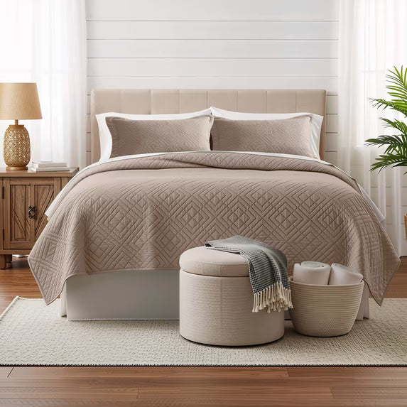 Clara Clark Lightweight Reversible Quilt Set