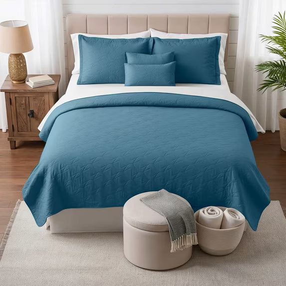Clara Clark Lightweight Reversible Quilt Set