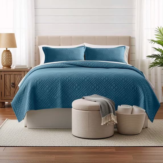 Clara Clark Lightweight Reversible Quilt Set