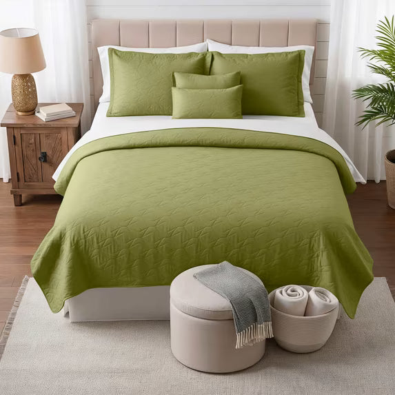 Clara Clark Lightweight Reversible Quilt Set