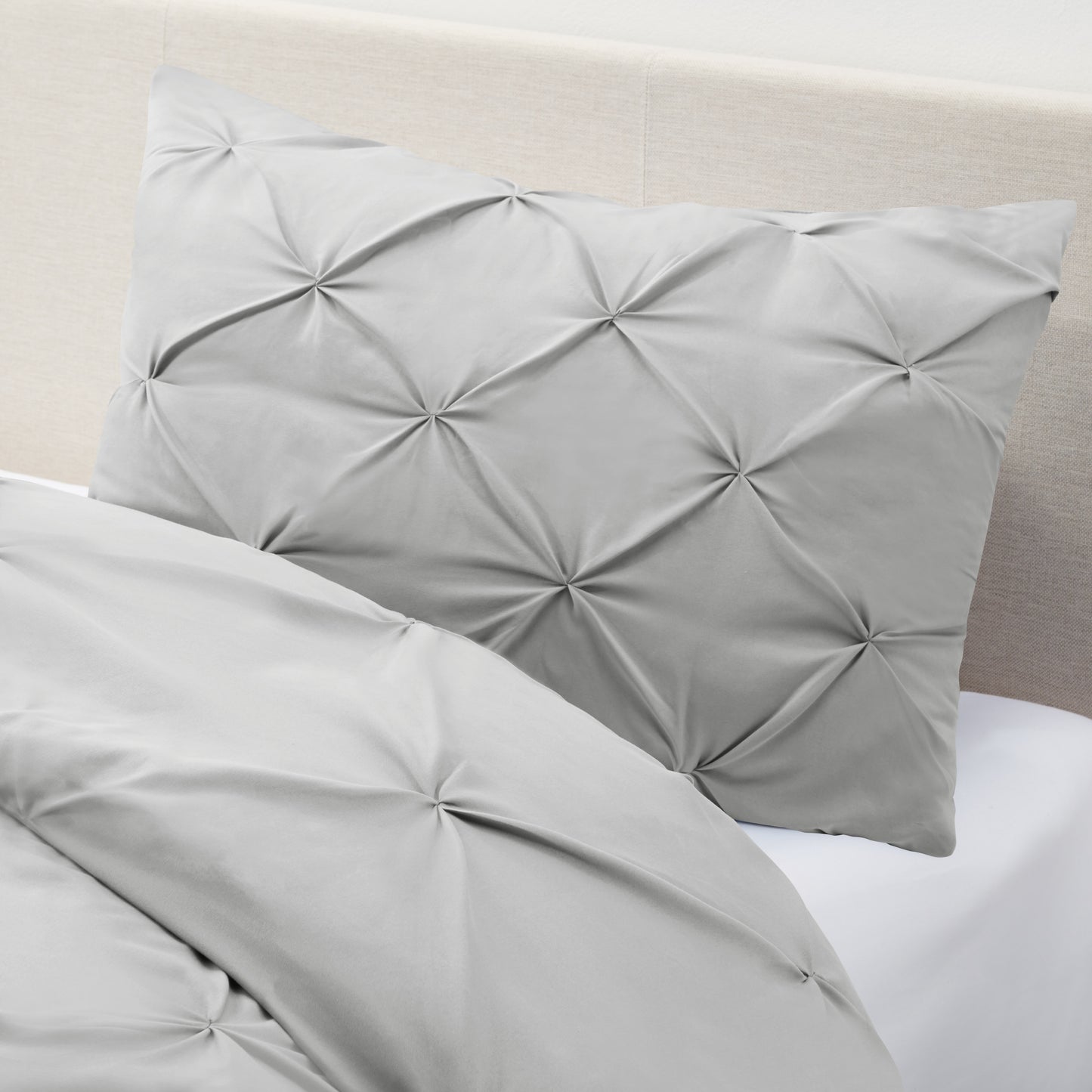 Nestl Bedding White Pinch Pleat Comforter Set - 2-Piece Down Alternative Comforter Set with 1 Pillow Sham