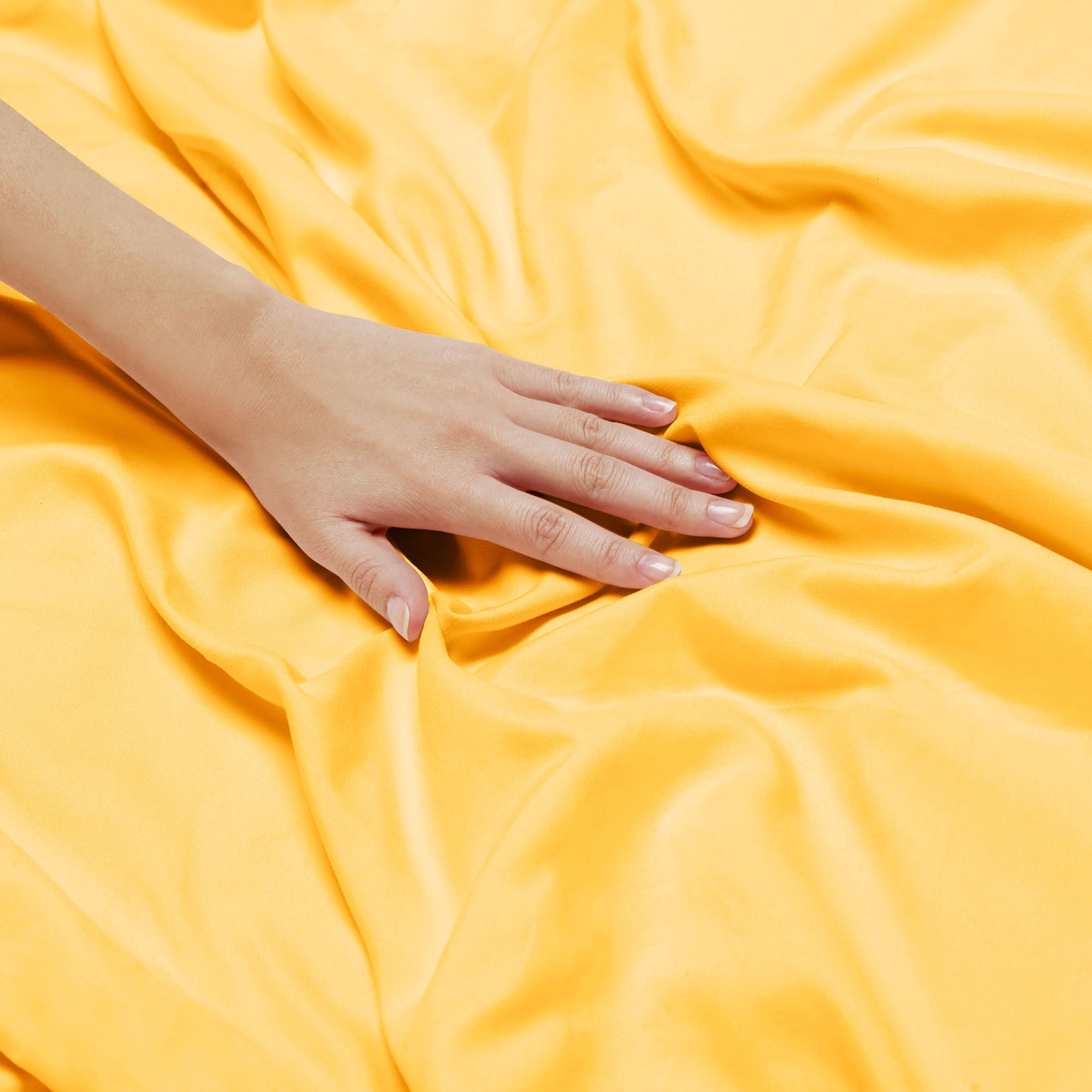 Nestl Bedding Microfiber Duvet Cover Sets (1 Duvet Cover, 2 Pillowshams)